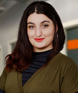 Aniela Peiffer, licensed acupuncturist in Robbinsdale, MN.